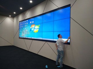 靈活多樣的商業(yè)顯示解決方案，素希智能是液晶拼接屏的理想選擇